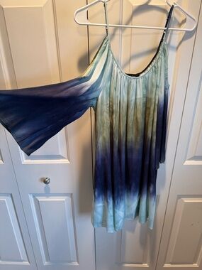 Karen Kane Aqua and Navy Tie-Dye Cold-Shoulder Dress